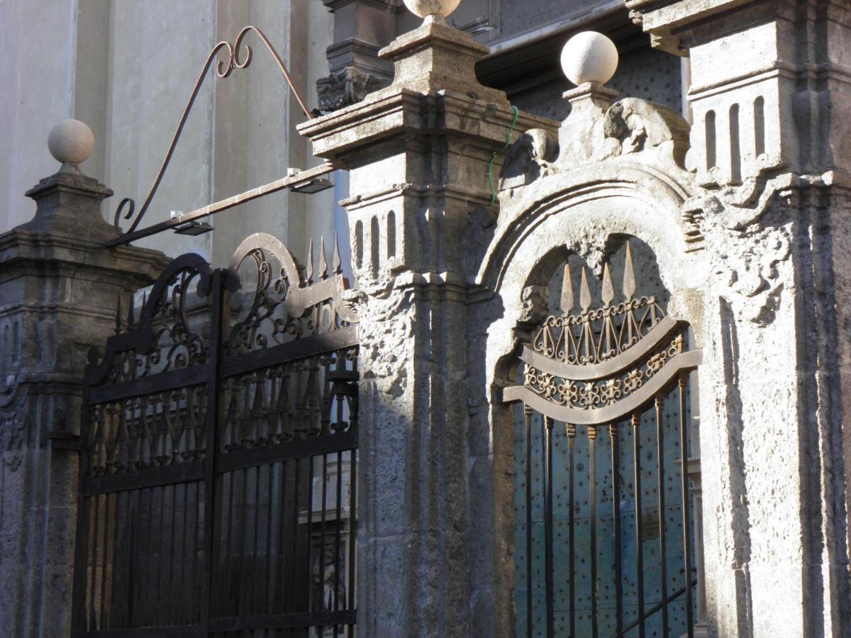 La Stanza Di Zoe Della Luna D'Irene Naples Exterior photo